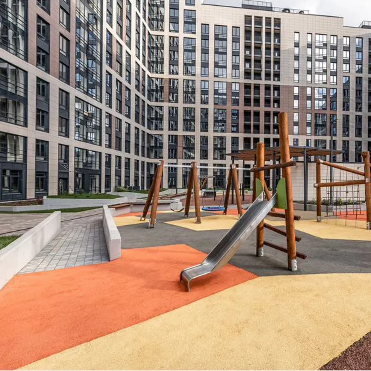 3-к. квартира, 87 м², 13/14 эт.