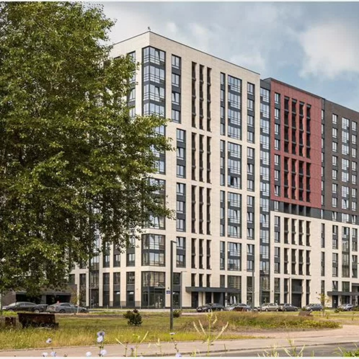 3-к. квартира, 87 м², 13/14 эт.