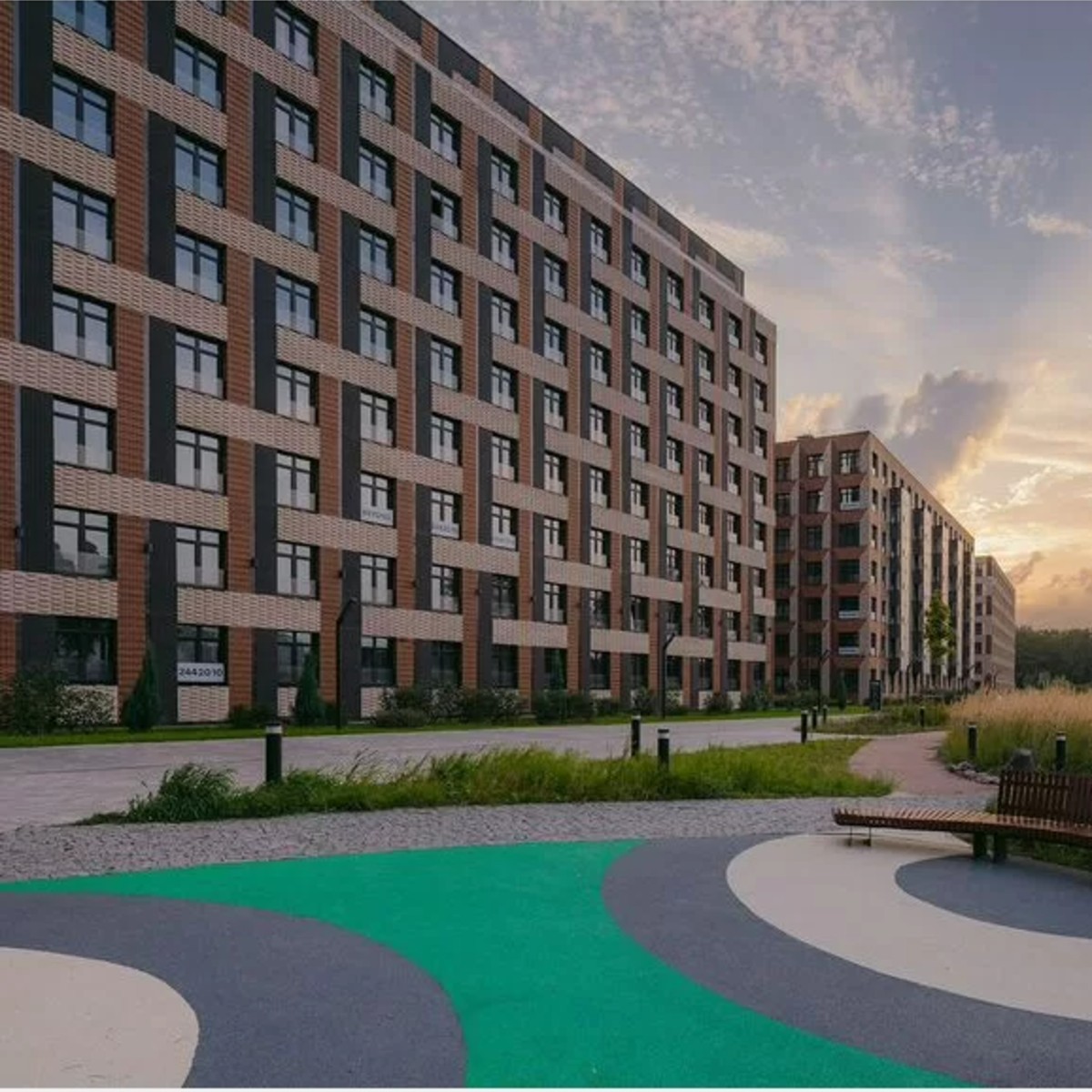 4-к. квартира, 178,8 м², 1/9 эт.